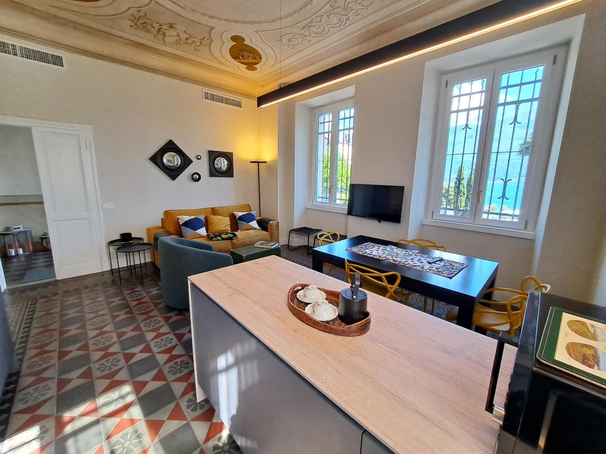 Immobillario - Domus Palmae Lägenhet Domaso Exteriör bild
